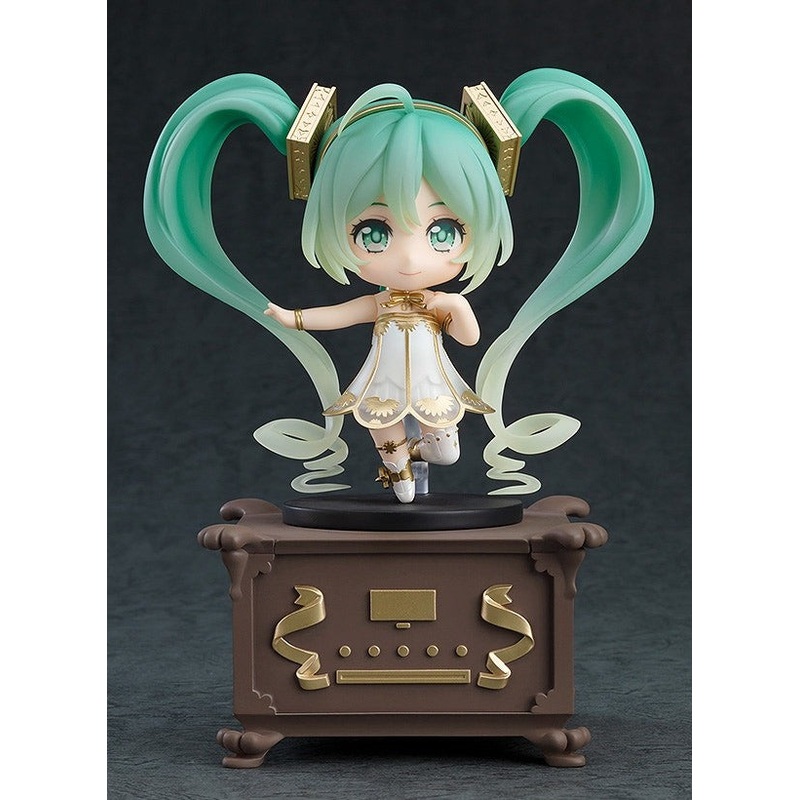 Vocaloid – Hatsune Miku – Nendoroid  #1538 – Symphony 5th Anniversary Ver. (Good Smile Company)